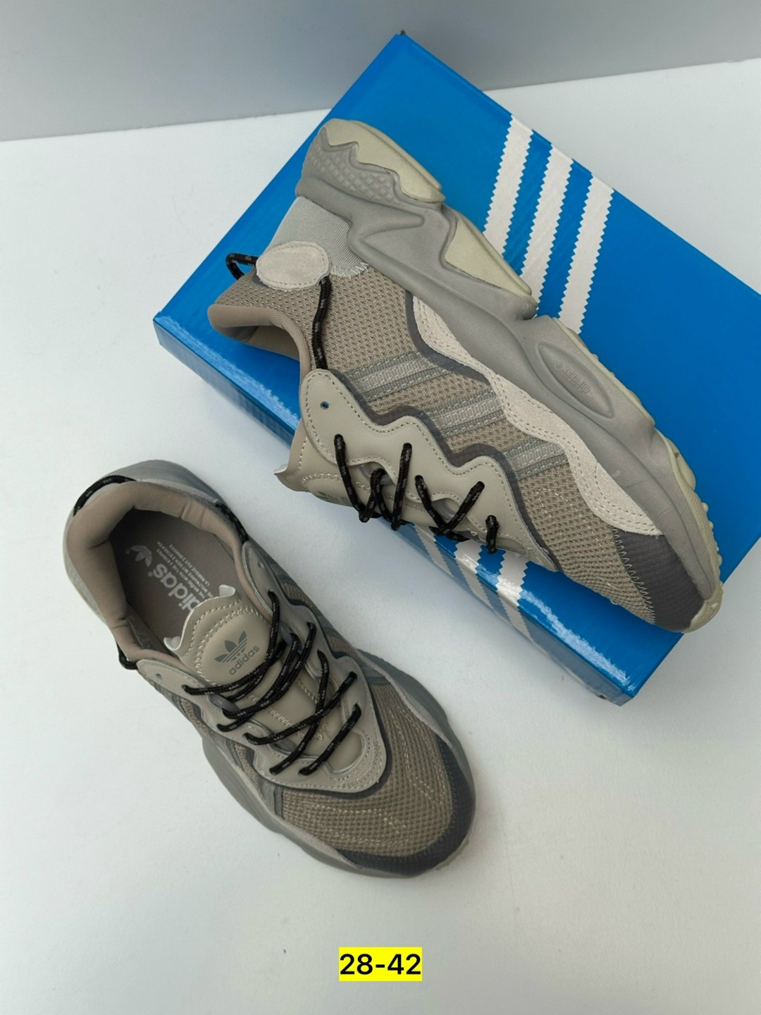 кроссовки мужские adidas ozweego,кроссовки женские adidas ozweego,кроссовки adidas ozweego,кроссовки adidas originals ozweego,кроссовки