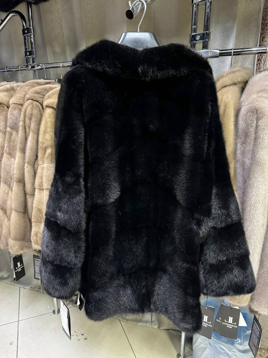 норковая шуба,шуба норка,норковая шуба автоледи,норковая шуба черная автоледи,шуба из норки