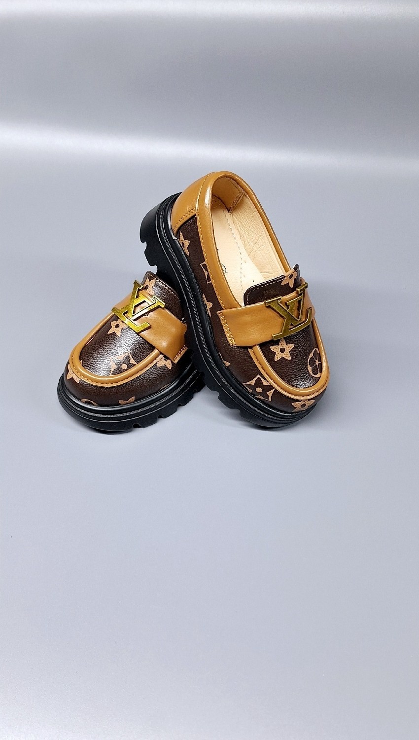 ,лоферы детские,детская ,обуви,брендовая