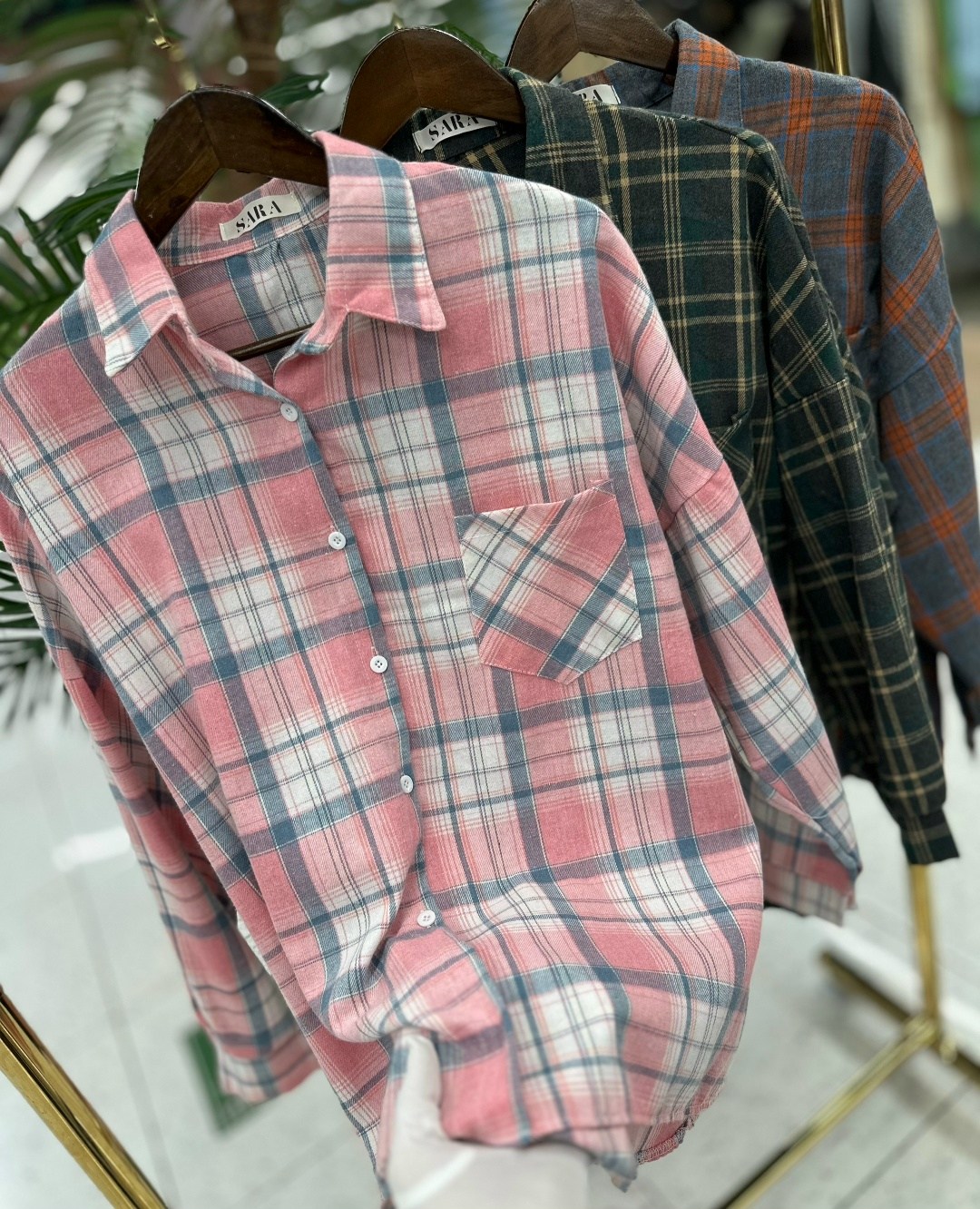 рубашка в клетку женская,рубашка в клетку,клетчатая рубашка,рубашка женская оверсайз в клетку,базовая рубашка