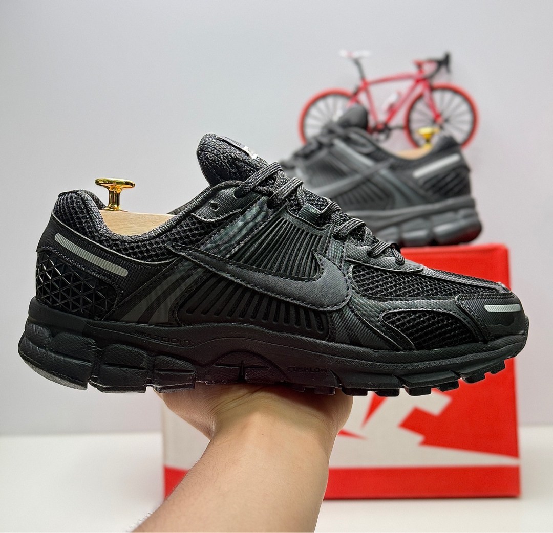 nike zoom vomero 5 sp,nike zoom vomero 5 triple black,кроссовки nike air zoom vomero 5,кроссовки nike zoom vomero 5,nike air zoom vomero 5
