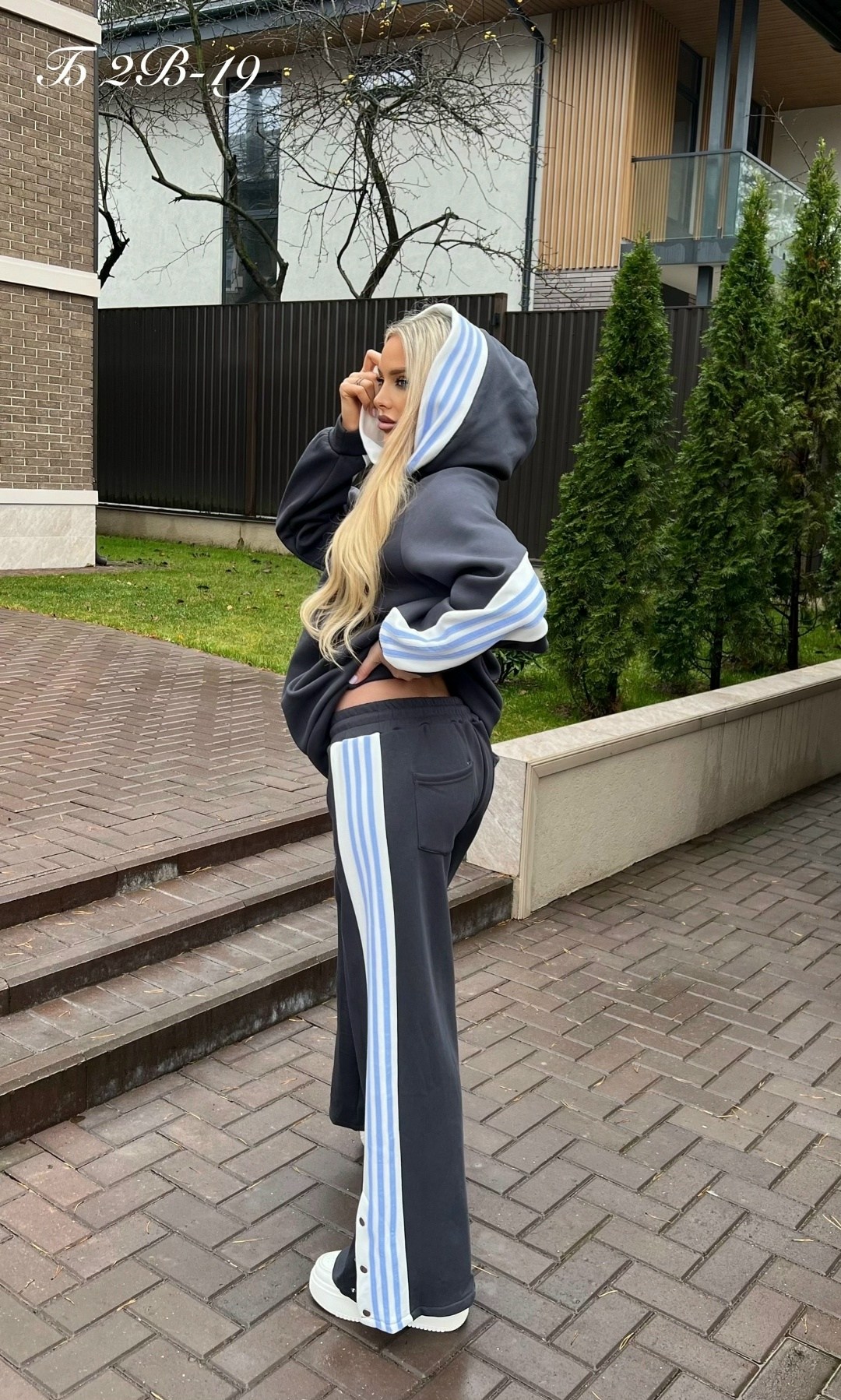 спортивные костюмы женские,спортивный костюм женский adidas,спортивные костюм,костюм спортивные женские костюмы,костюм с лампасами