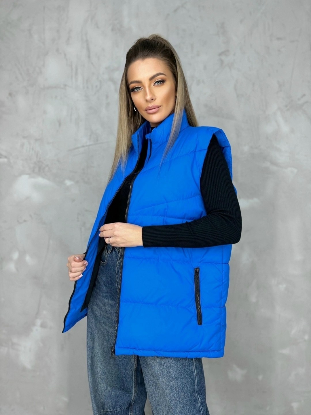 жилетка женская,жилетка с капюшоном,жилетка,жилет женский,жилет теплый