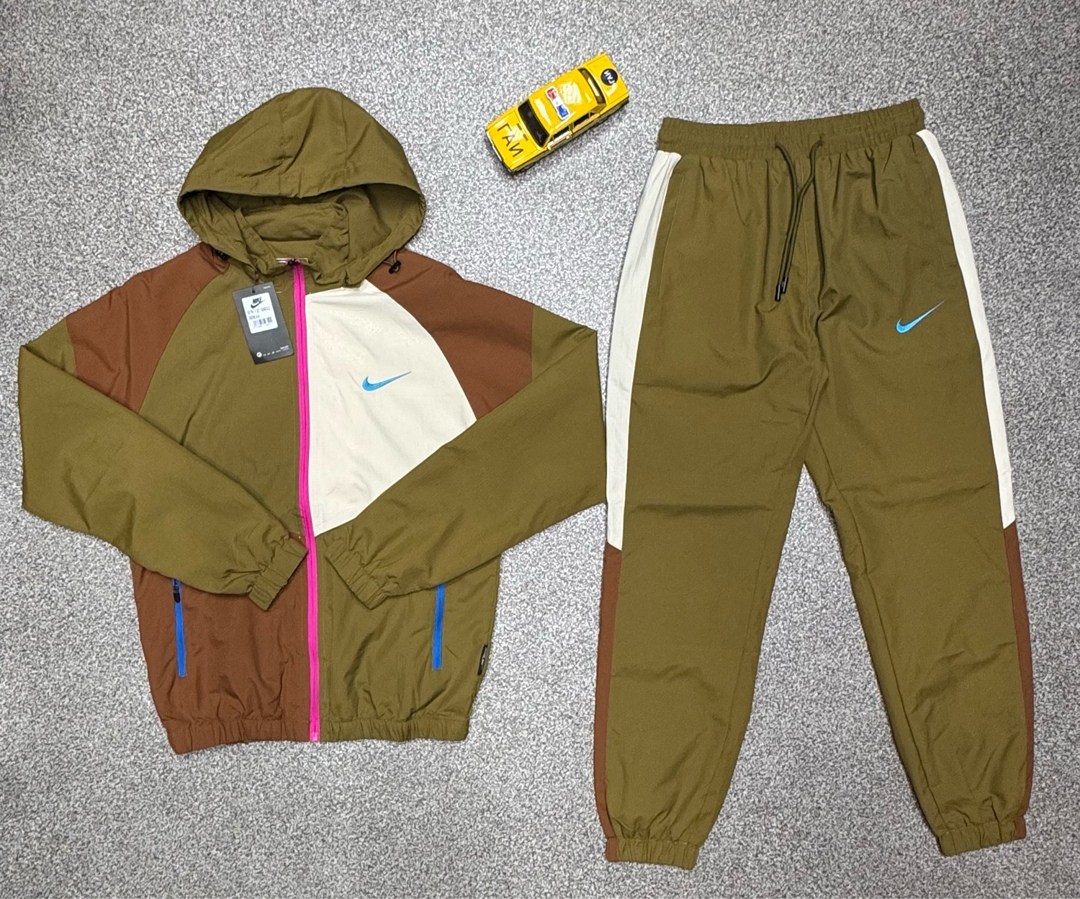 спортивные костюмы nike,спортивные костюм,спортивный костюм мужской nike,спортивный костюм nike плащевка,костюм nike