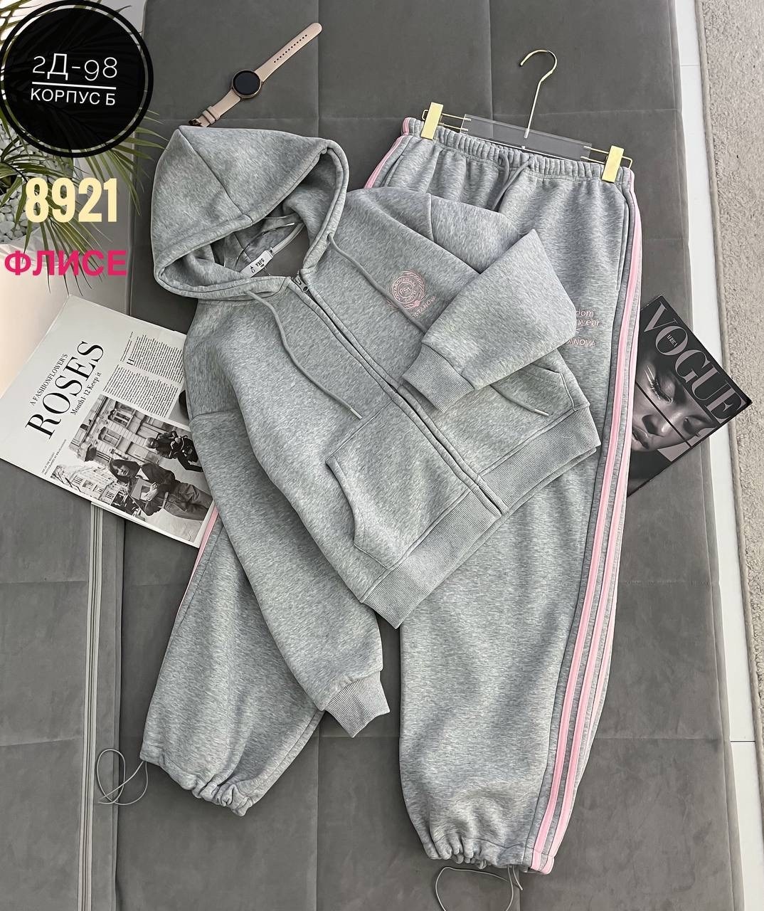 женские костюмы спортивные,спортивные костюм,женский костюм,костюм на флисе,костюм спортивные женские костюмы