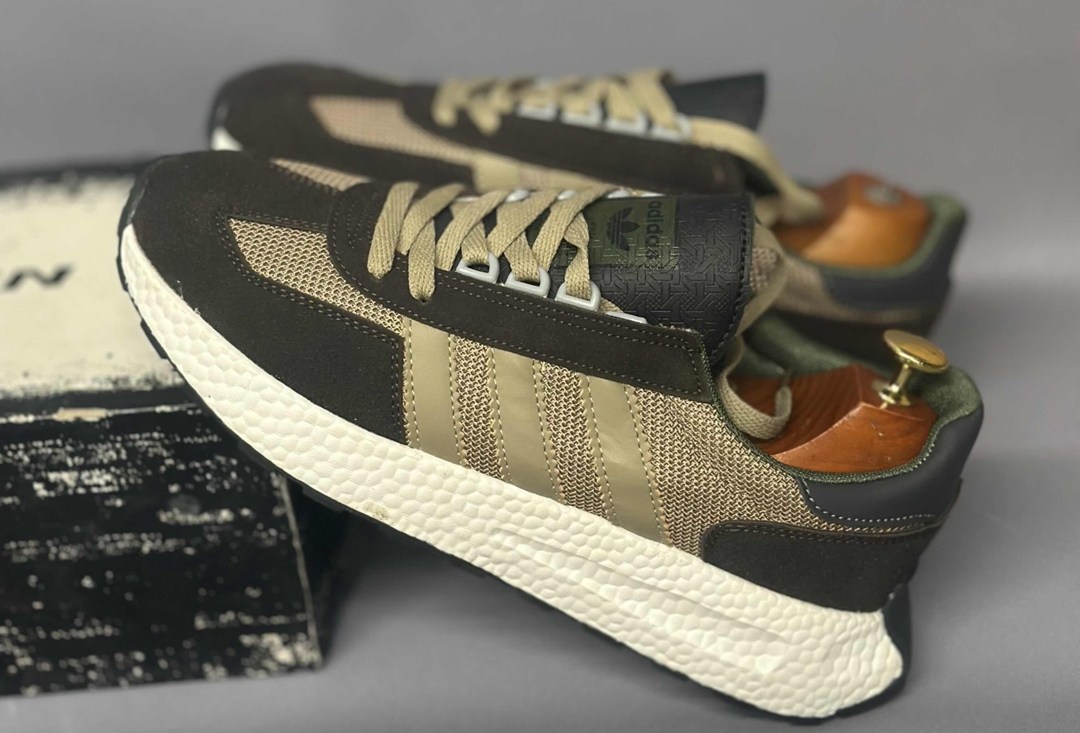 ,кроссовки adidas,мужские кроссовки adidas,кроссовки для мужчин,беговые кроссовки адидас