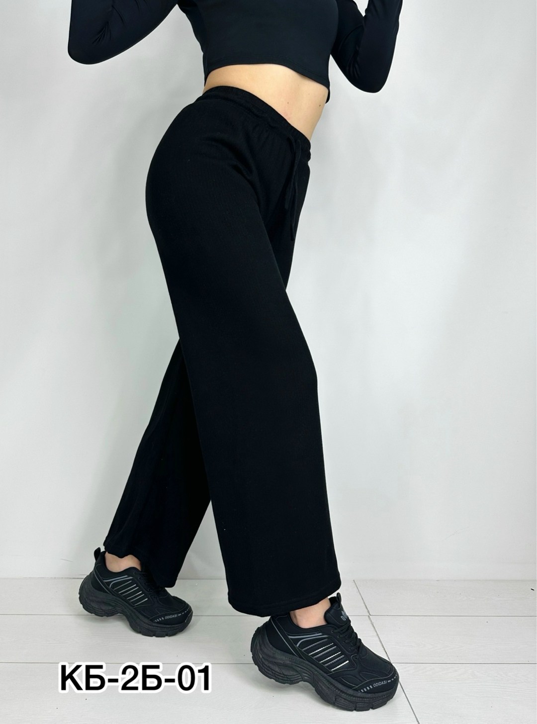 обувь,джинсы штаны,брюки джинсы,брюки штаны,штаны женские