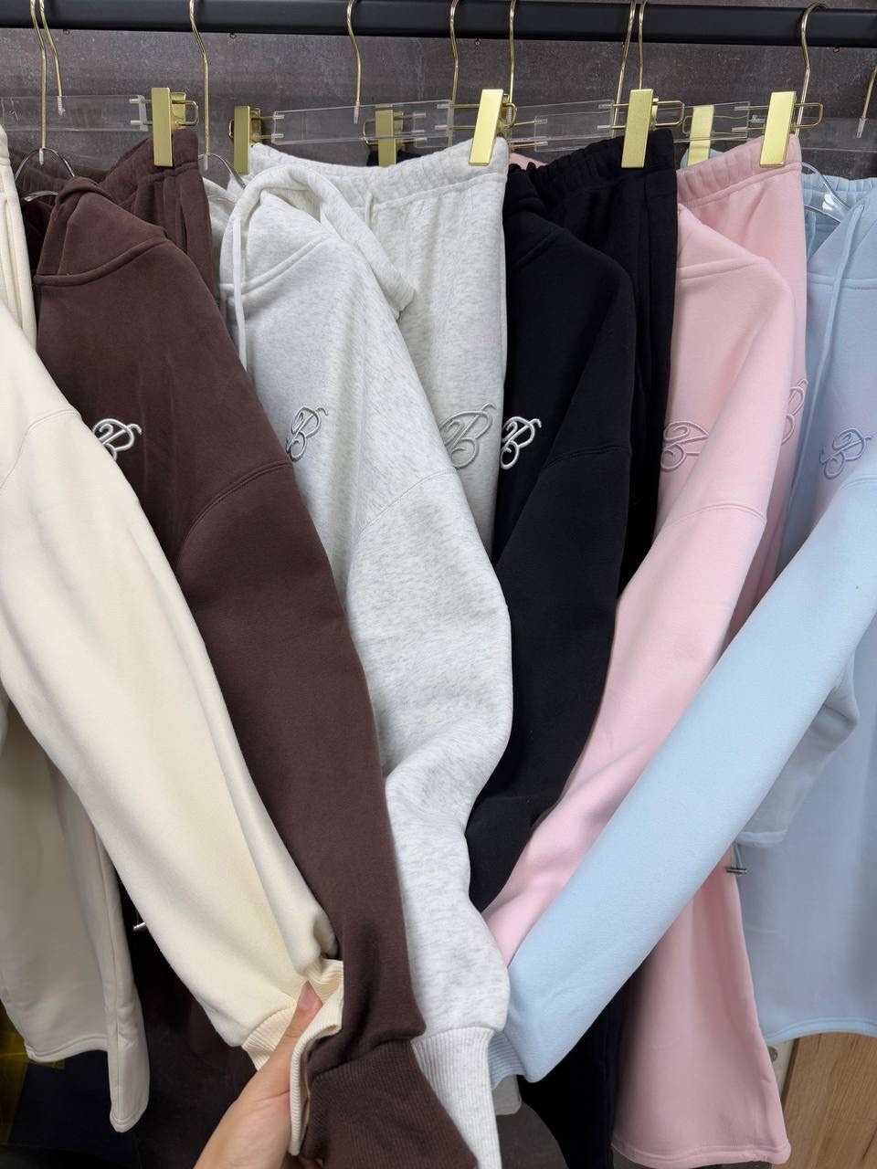 костюмы спортивные женские,cпортивный костюм женский на флисе,костюмы спортивные,розовый спортивный костюм,костюм на флисе