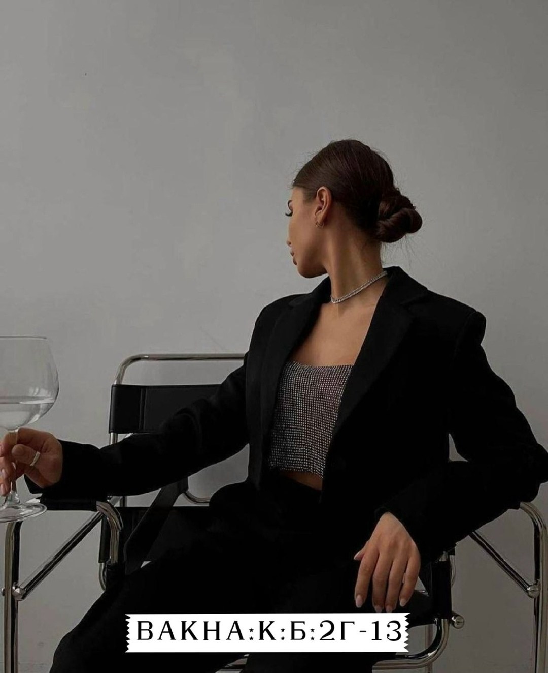 классический костюм двойка,пиджак и брюки,классика костюм,серый брючный костюм,костюмы брючный