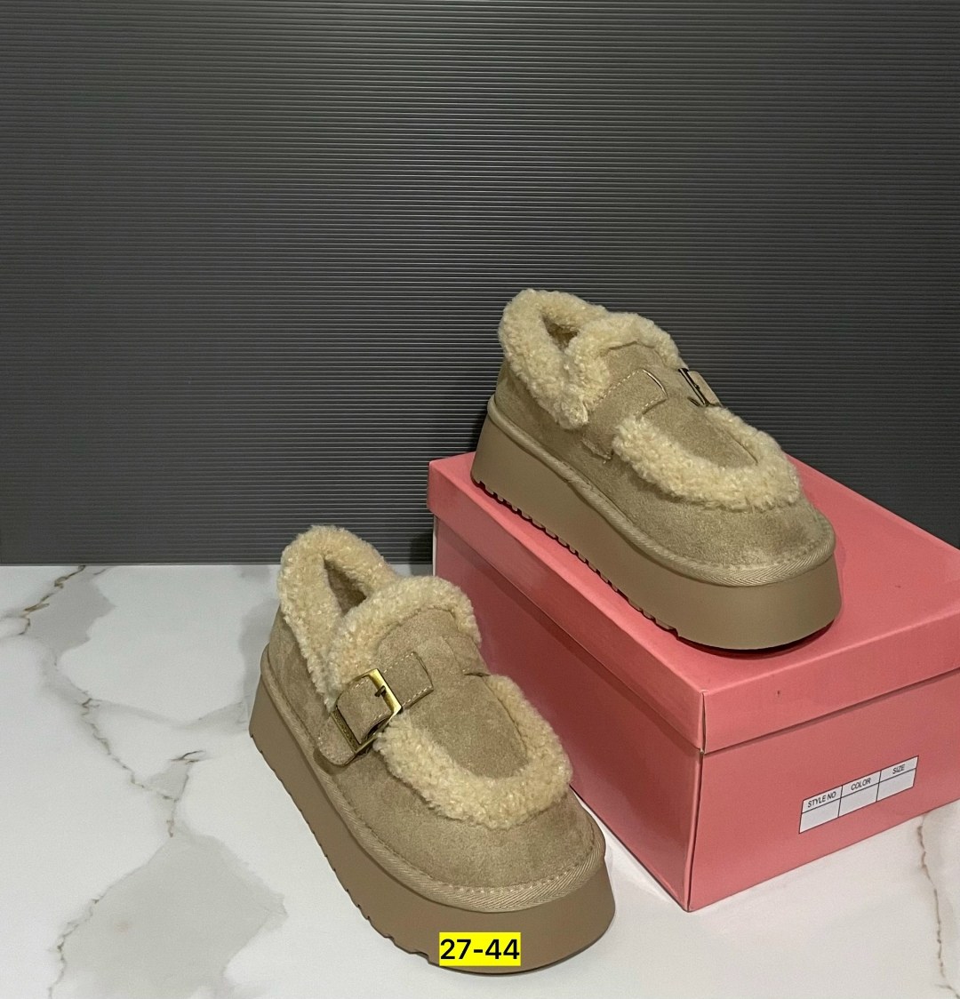 ,женские угги,зимняя  женская,женская ,зимняя