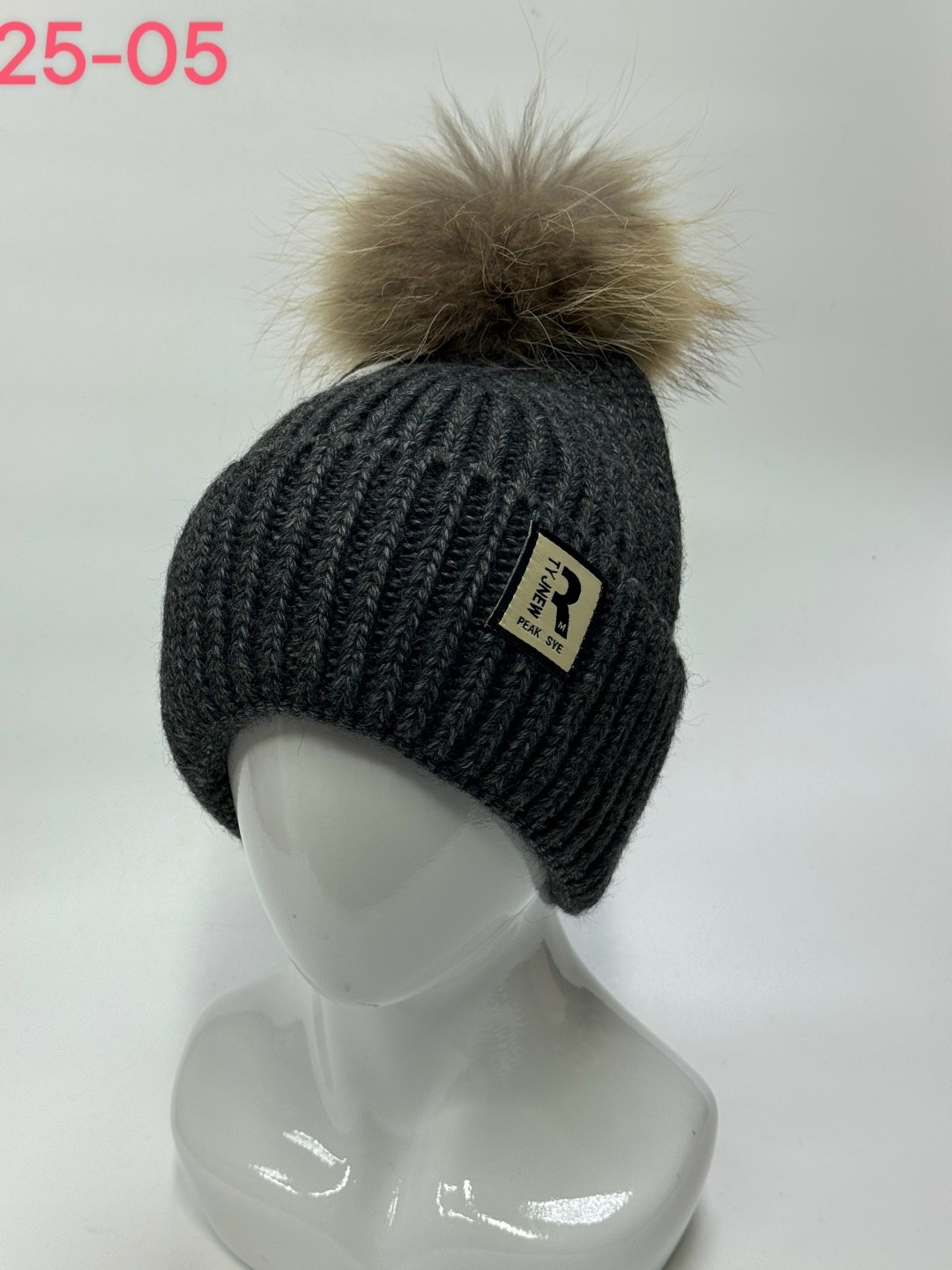 женская шапка,шапка,шапки зимние,шапка для детей,женская вязаная шапка