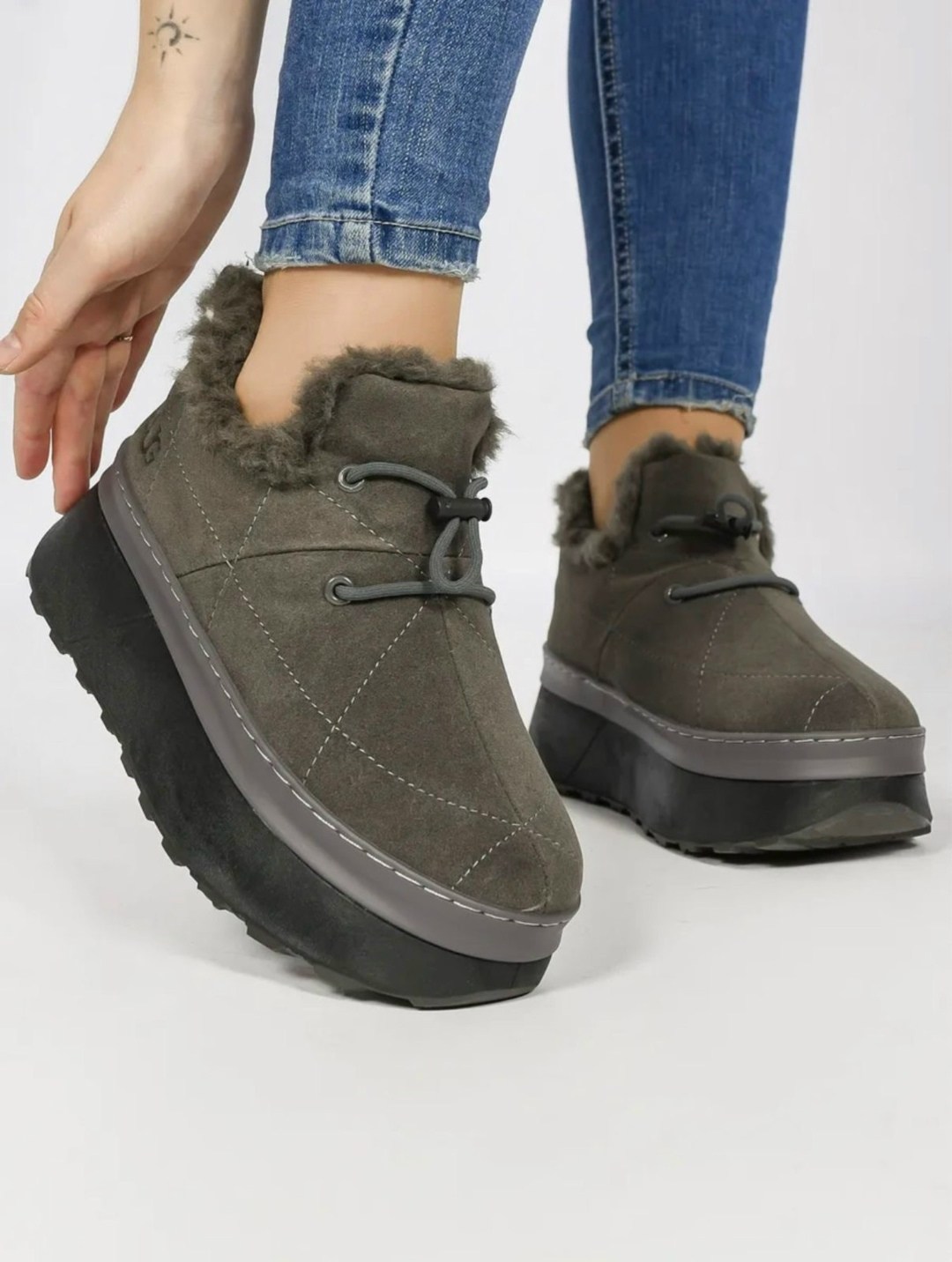 ,угги женские,дутики женские,женская зимняя ,женские зимние дутики