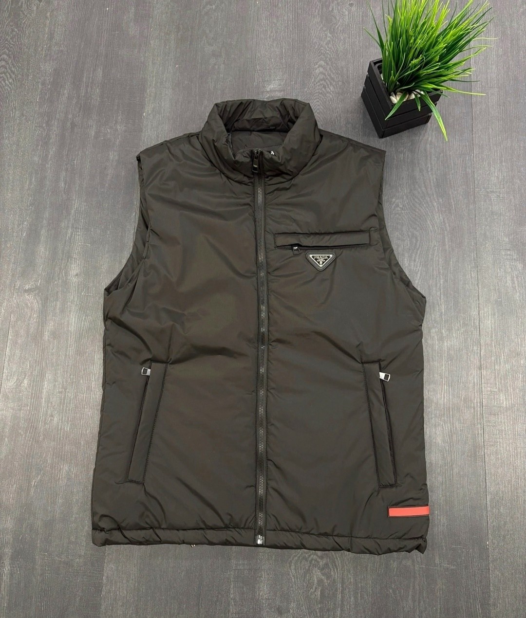 жилет прада мужские,жилетка утепленная демисезонная безрукавка,жилетка мужская,жилетка прада,демисезонная жилетка