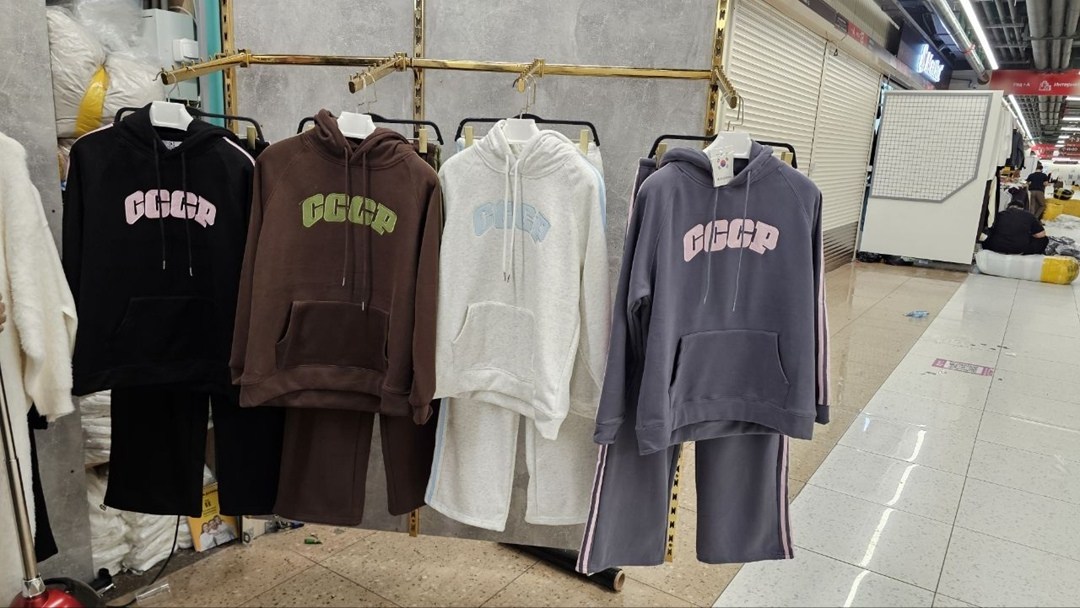 костюм повседневный,женские костюмы спортивные,костюм на флисе,спортивные костюмы,трикотажные костюмы