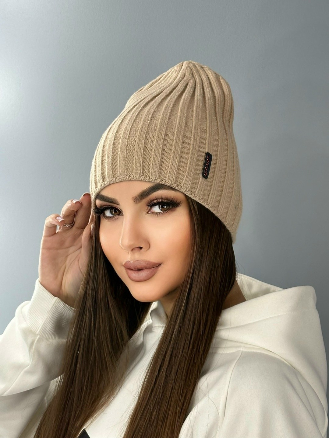 шапка женская,шапка для женщин,женская вязаная шапка бини,шапка бини,вязаная женская шапка