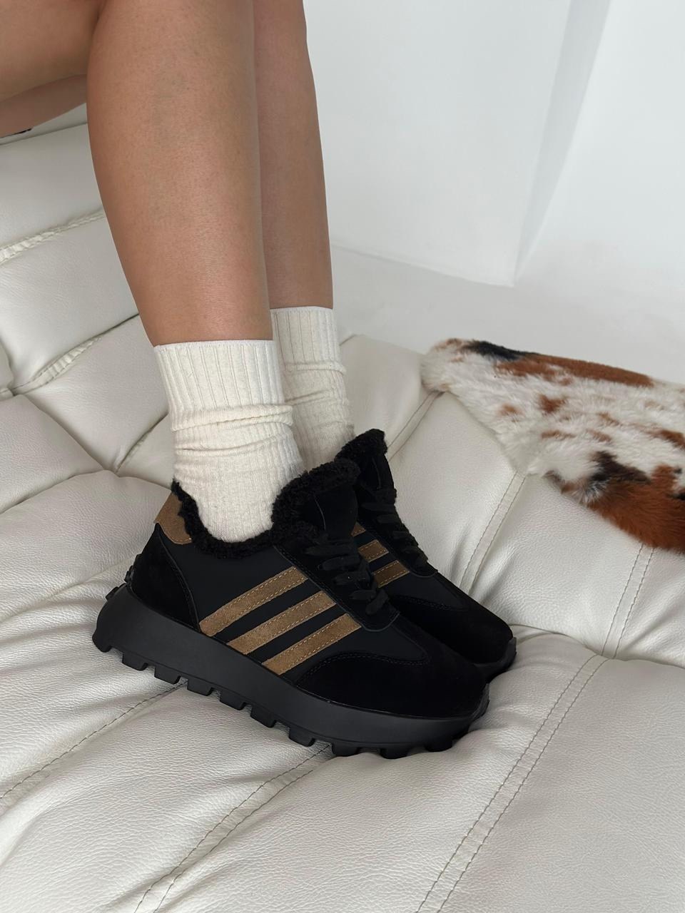 кроссовки женскиe,женские кроссовки adidas,кроссовки adidas,,кроссовки adidas retropy