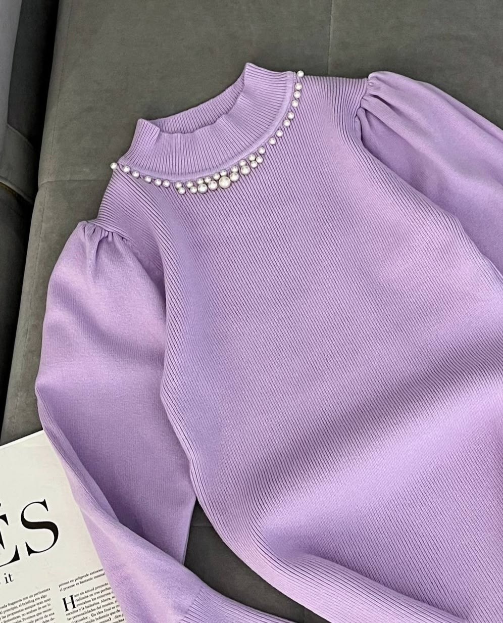 стильная кофта,джемпер с бусинами,кофта женская,свитер с высоким воротником,трикотажная кофта