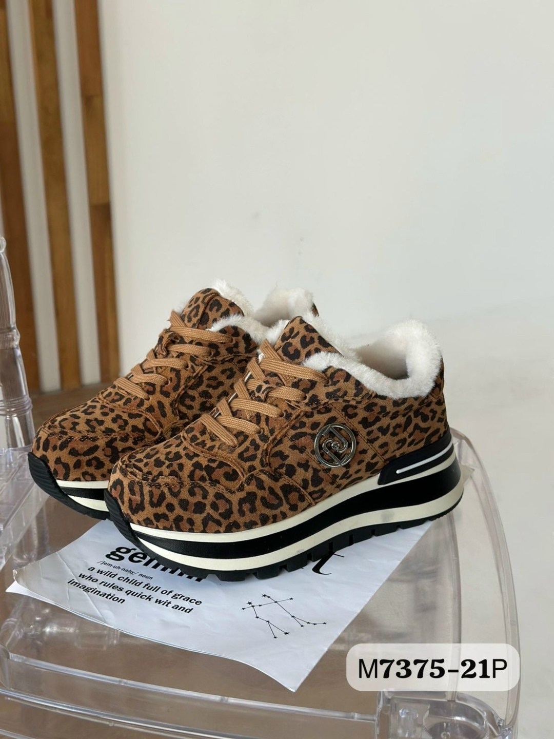 ,женские кроссовки,кроссовки женские зимние,кроссовки на меху,обуви