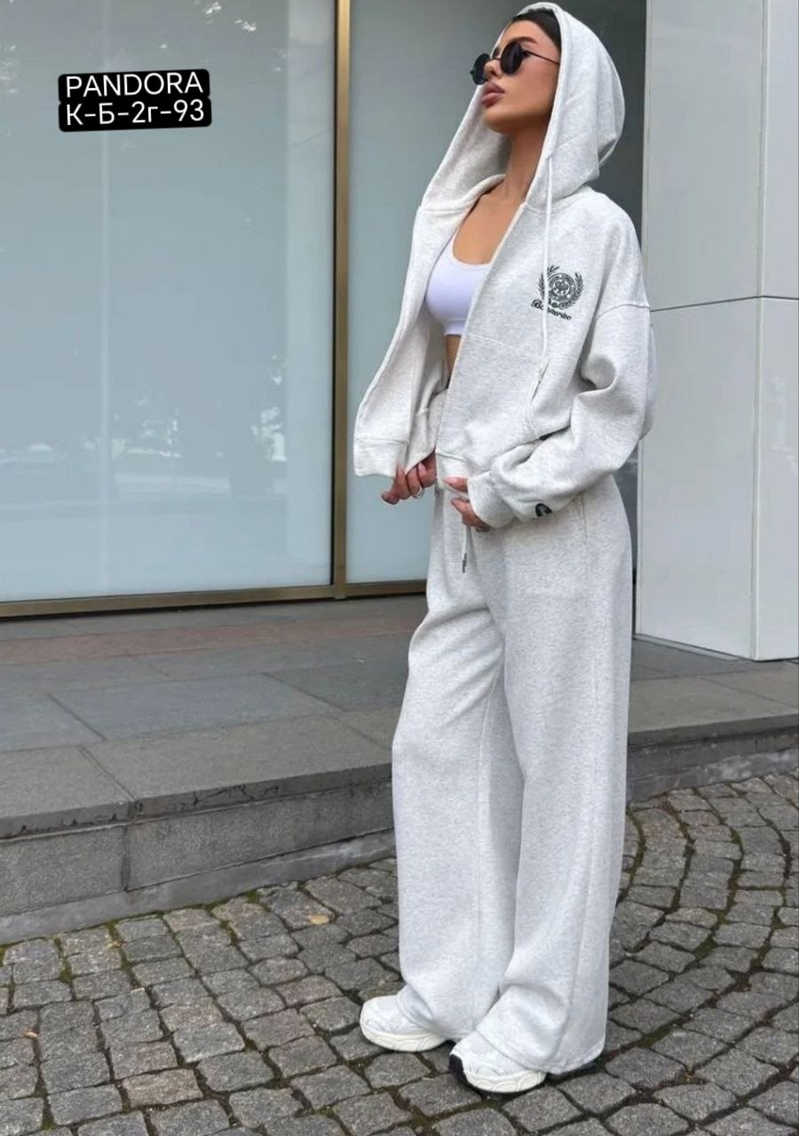 спортивные костюмы женские,стильные костюмы,спортивные костюмы,костюм спорт шик,костюм женский на флисе