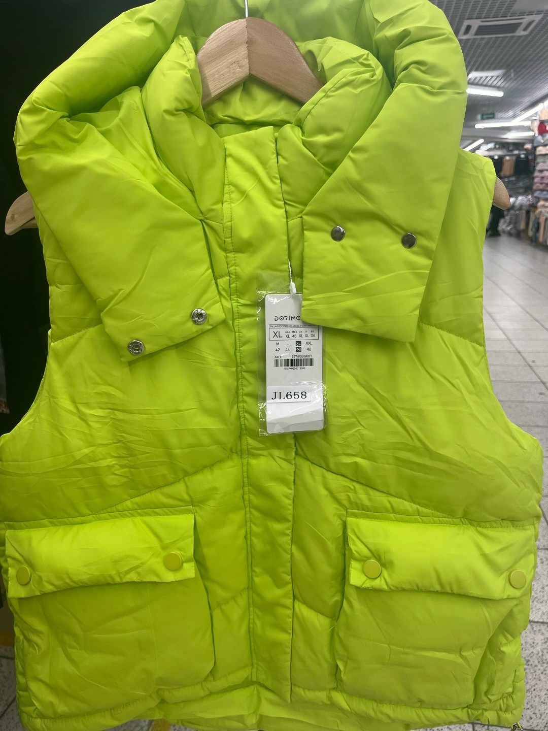 женская жилетка,жилет женский,жилет,жилетка,демисезонный жилет