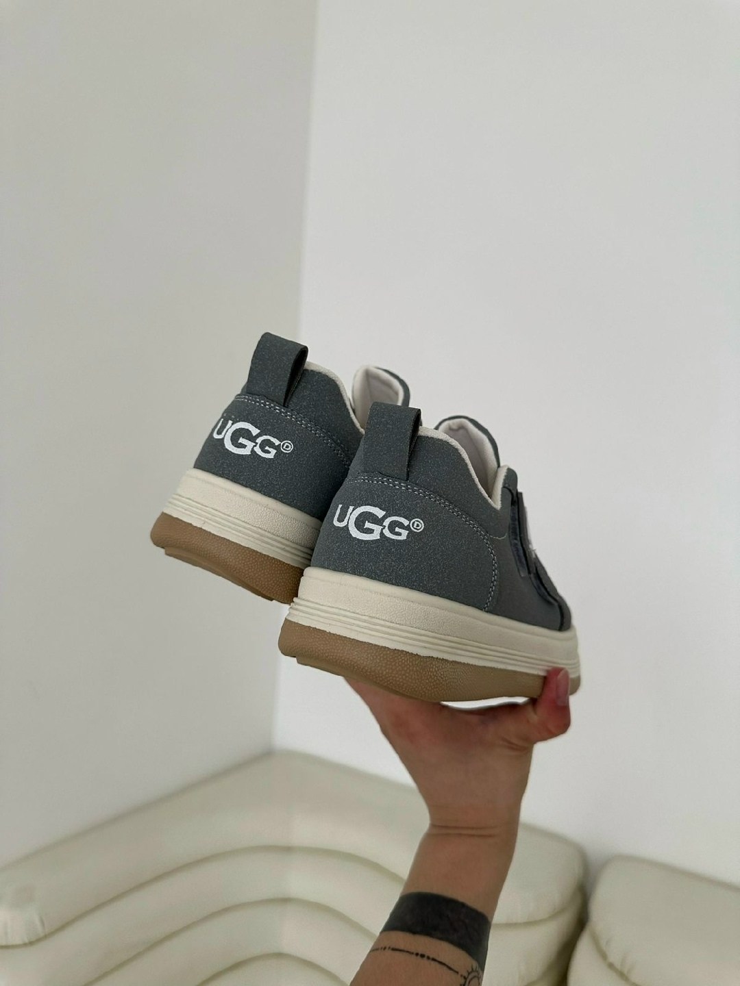 ,кроссовки женскиe,кроссовки женские серые,серые кроссовки,кроссовки весенние женские