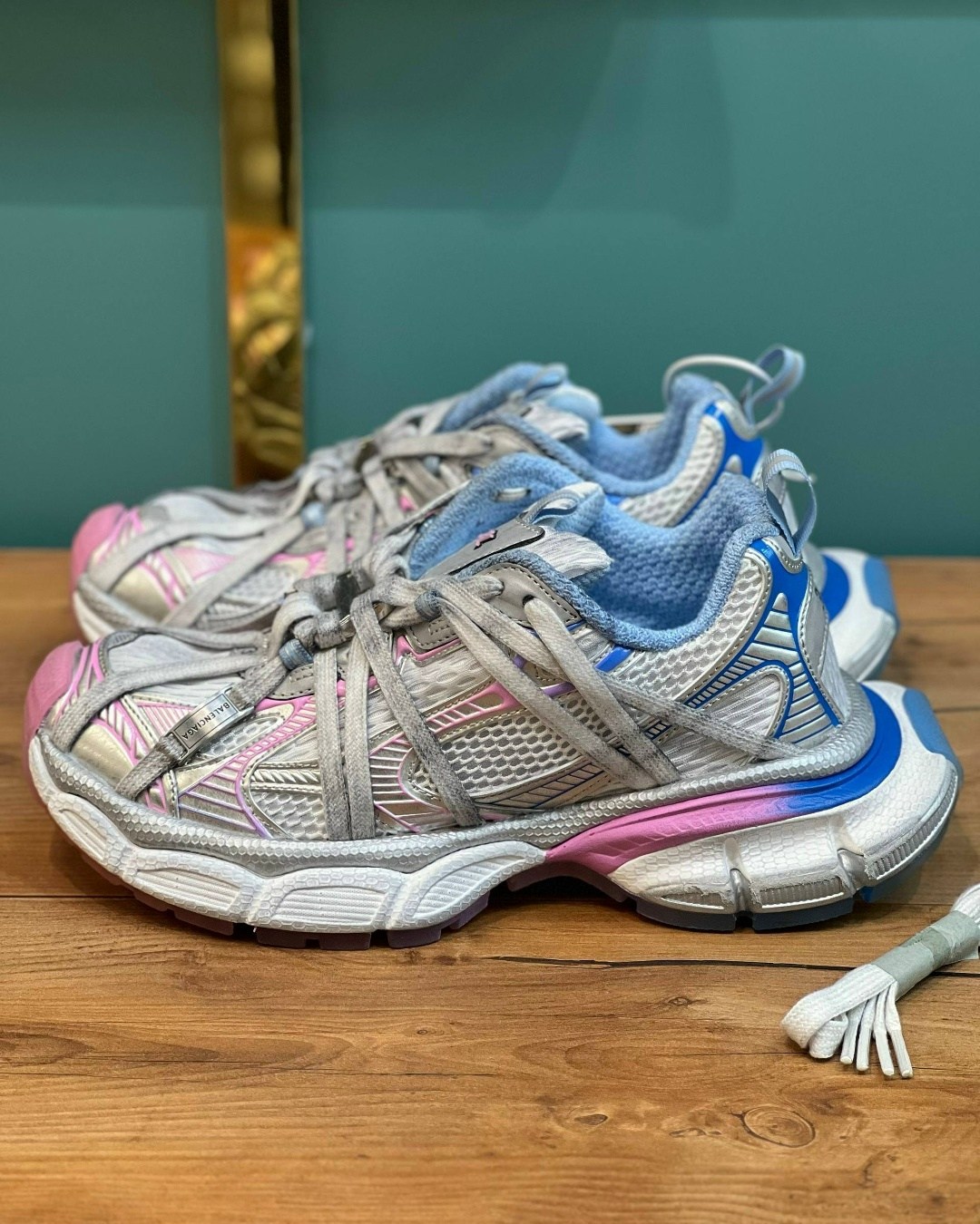 женские кроссовки balenciaga,кроссовки balenciaga,кроссовки,кроссовки balenciaga runner,повседневные кроссовки