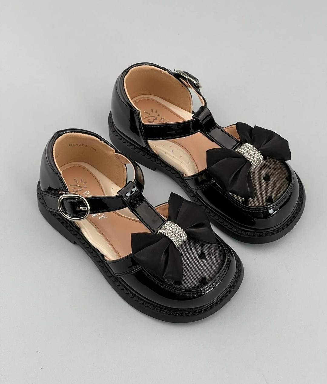 ,лакированные детские туфли,туфли детские,кожаные туфли для девочки,туфли для девочек