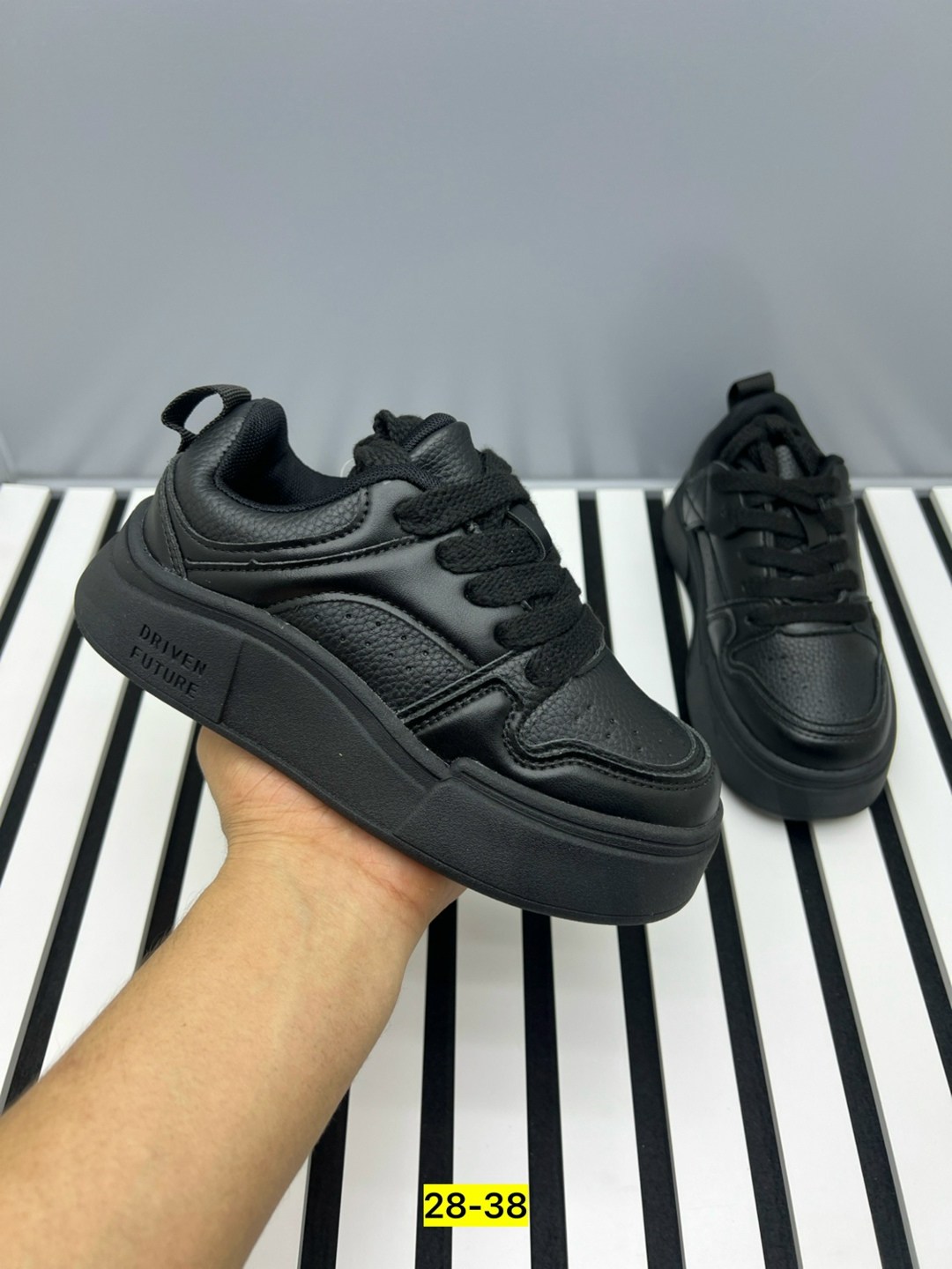 ,кроссовки женскиe,кроссовки оптом,школьные кроссовки,кроссовки мальчику