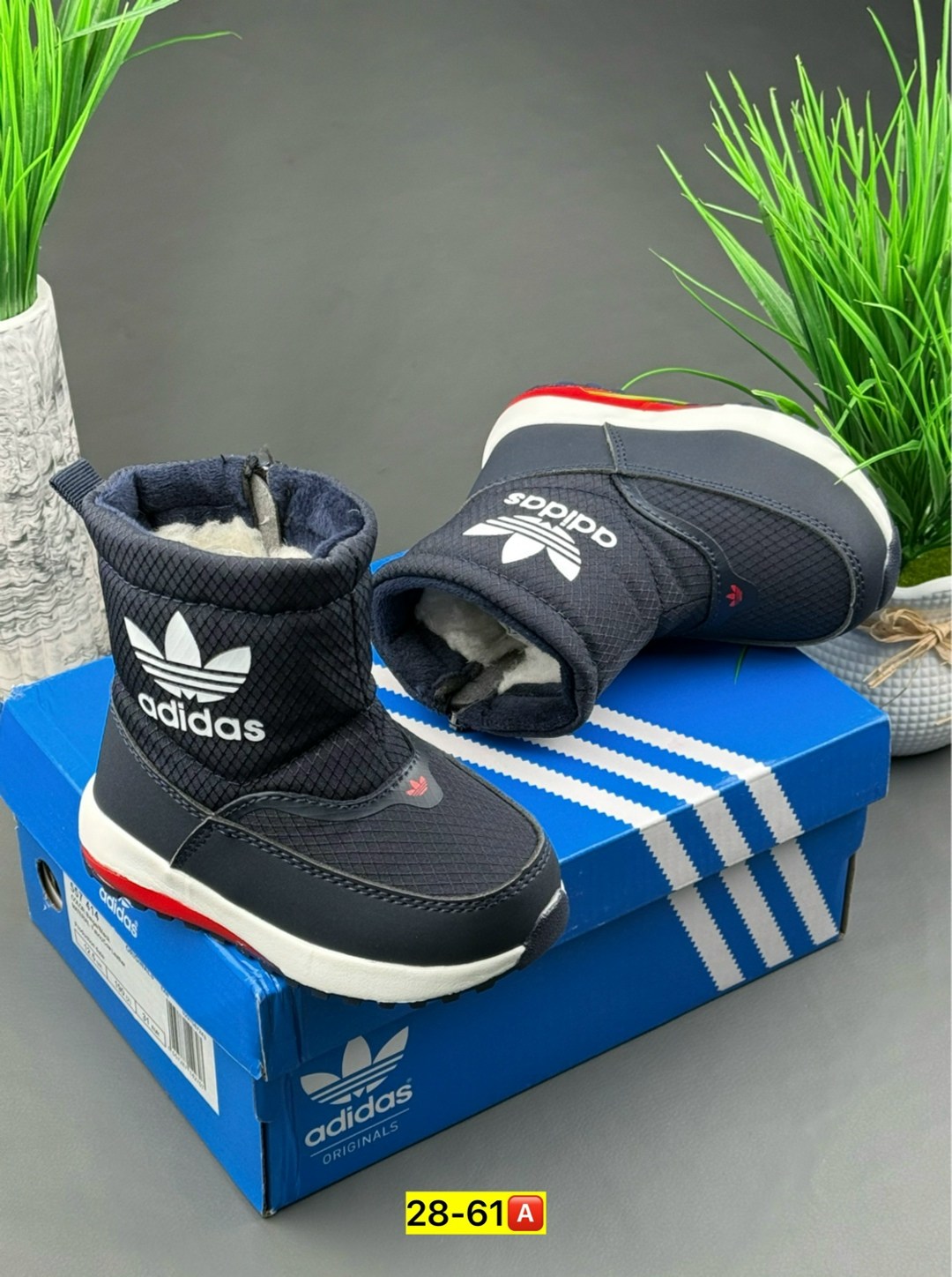 дутики адидас детские зимние,,дутики adidas,дутыши адидас,адидас дутики