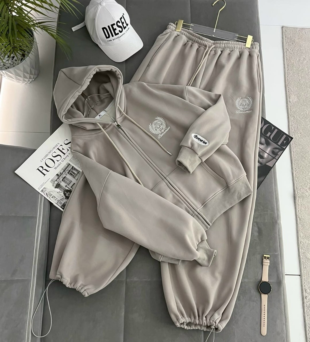 спортивные костюмы,спортивные костюмы женские,стильные костюмы,костюмы комплекты,костюм на флисе