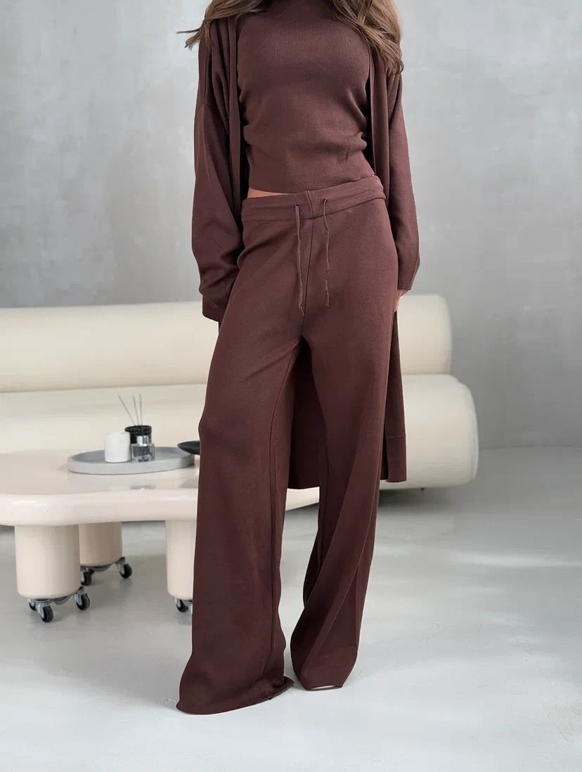 костюмы брючные,трикотажные брюки,вязаные брюки,розовые брюки,костюм розовый