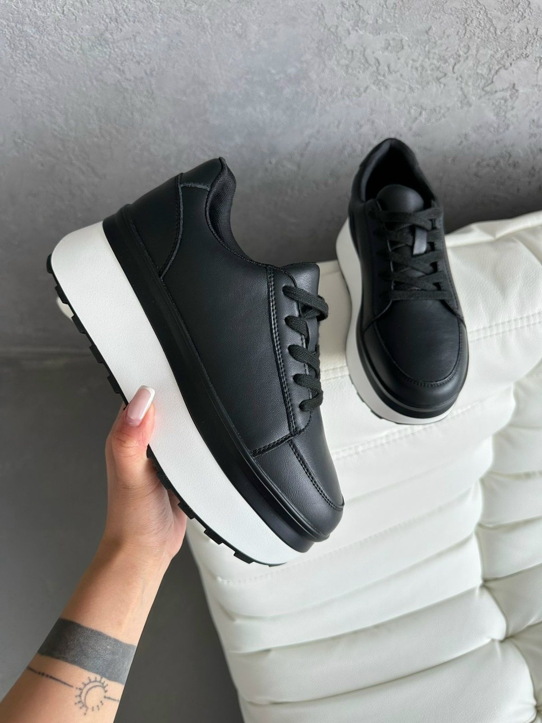 ,женские кроссовки,кроссовки женские замшевые,замшевые кроссовки,женская