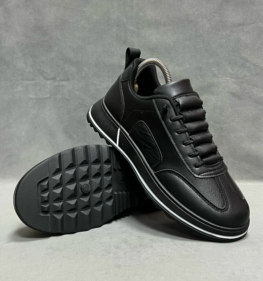 мужские кожаная кроссовки,,мужская ,кроссовка мужской,мужская  кроссовки