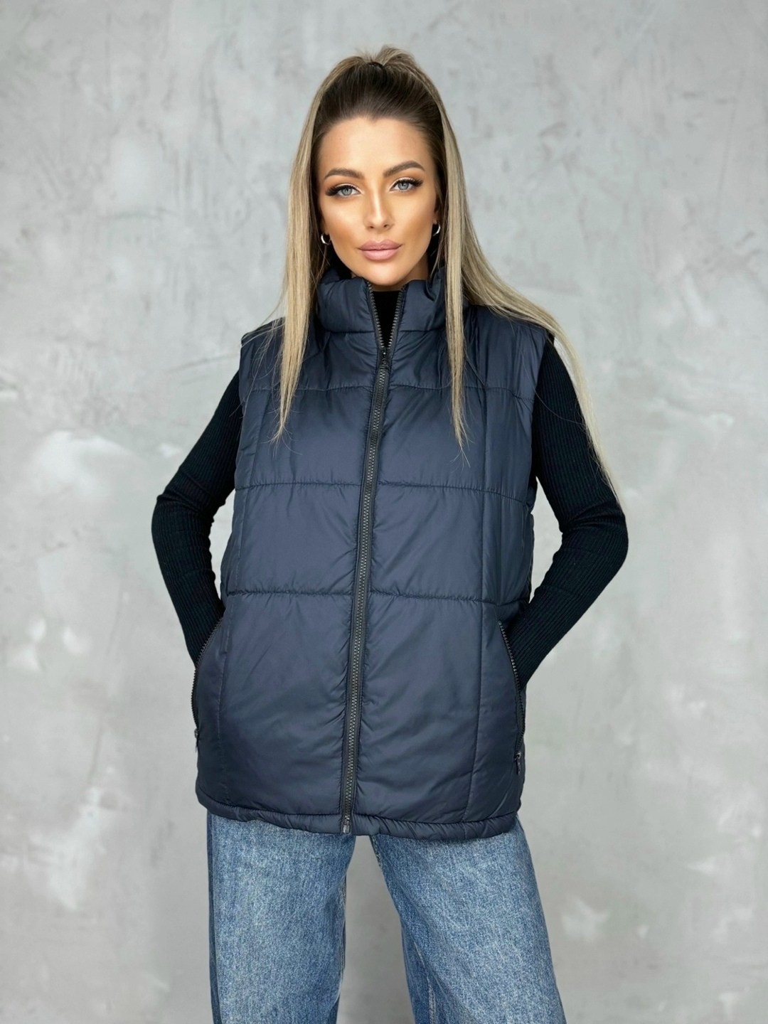 жилетка женская,жилетка с капюшоном,жилетка,жилет женский,жилет теплый