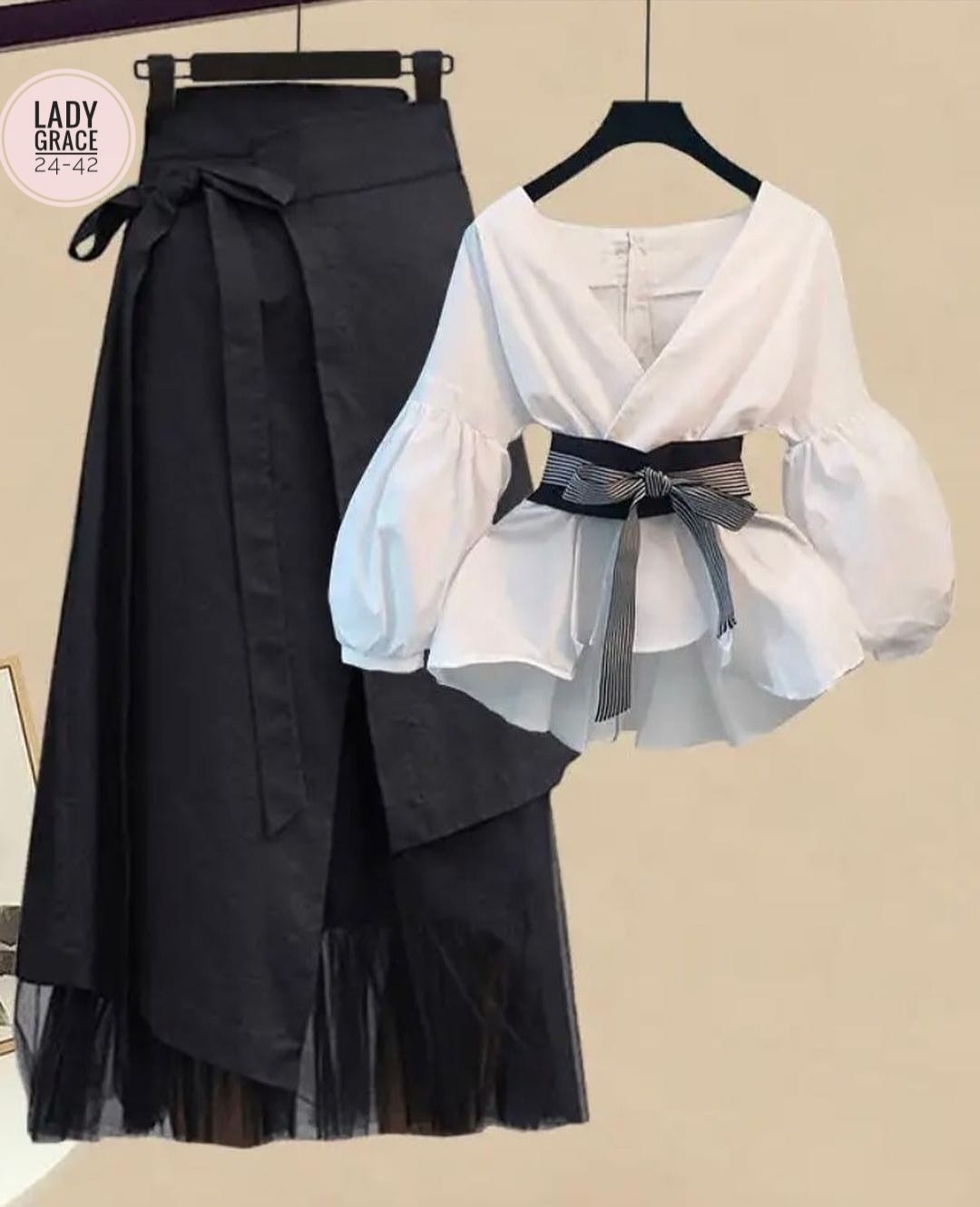 одежда в корейском стиле,комплект костюм,юбка в корейском стиле,костюм с поясом,юбка стильная