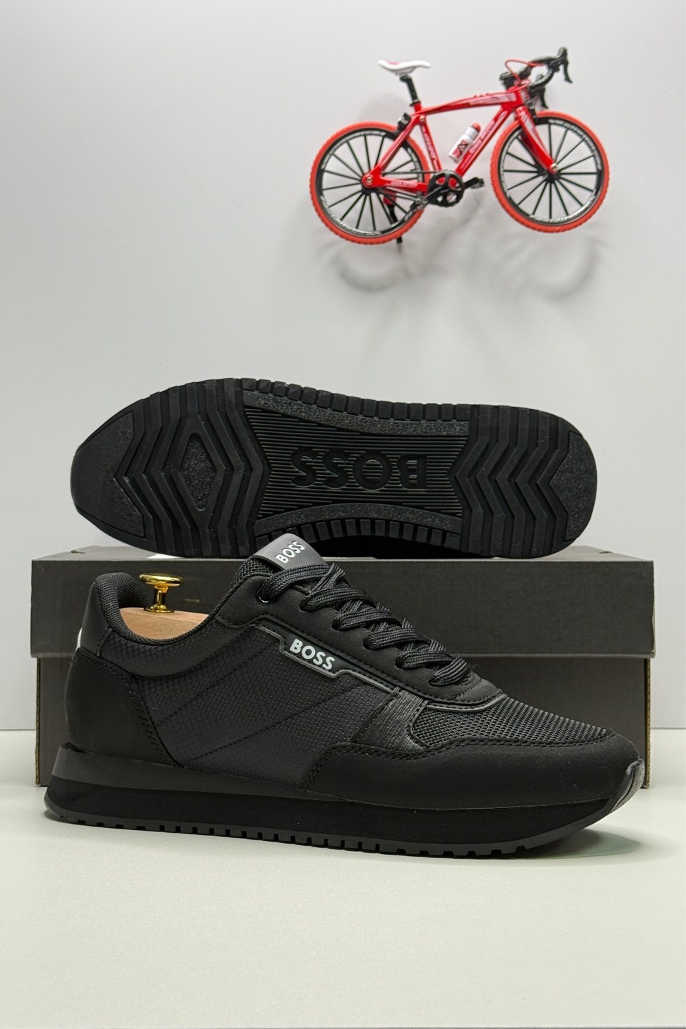 boss кроссовки мужские,,мужские кроссовки,кроссовки черные,кроссовки hugo boss