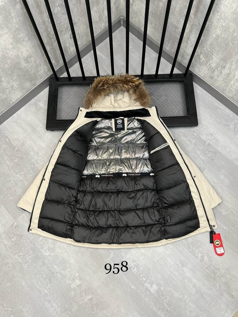мужские пуховики canada goose,куртка зимняя canada goose,канада гус пуховики мужские,пуховик canada goose,куртка мужская canada goose зимняя