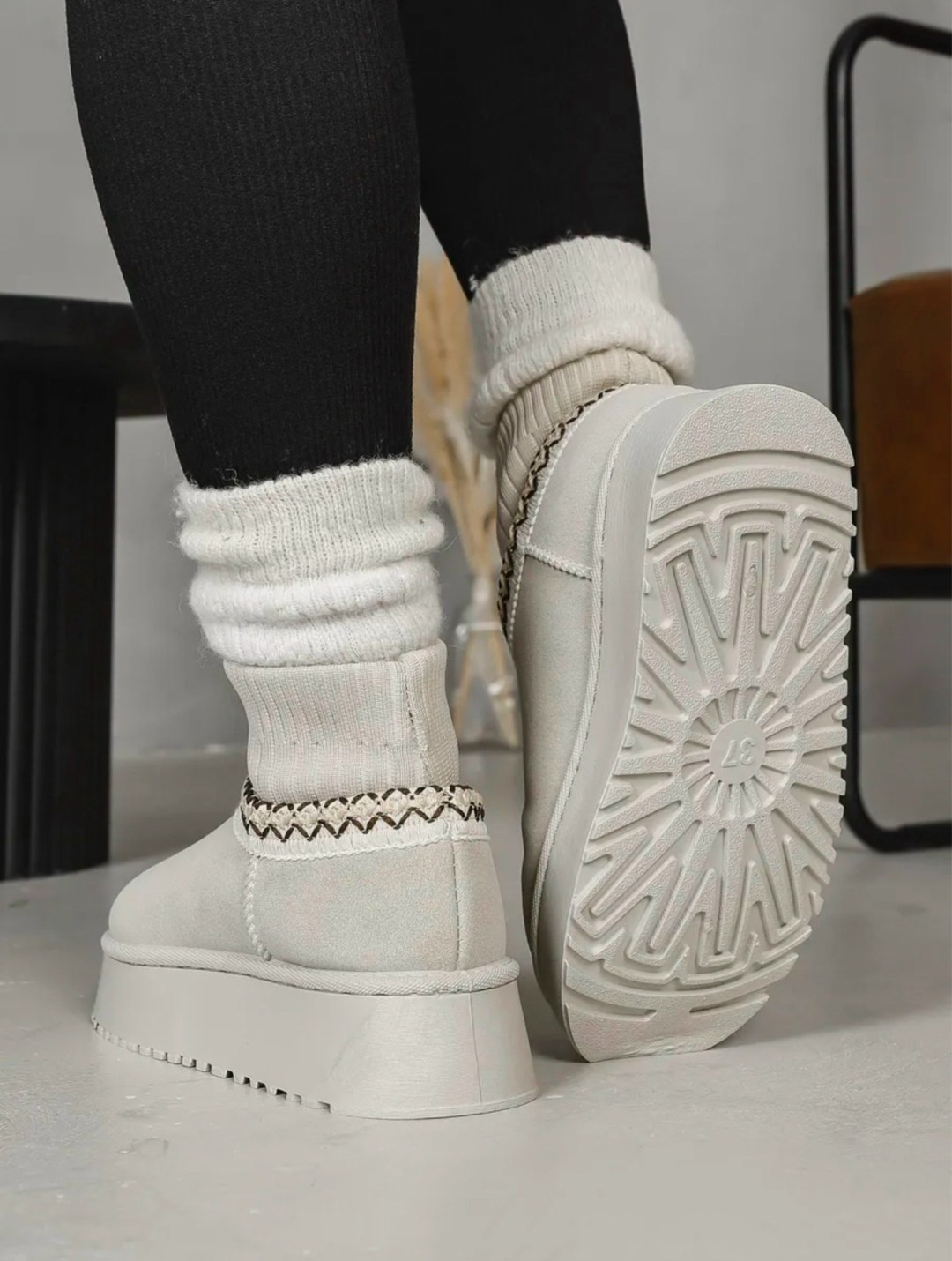 женские угги,,модные угги,угги женские зимние, женская