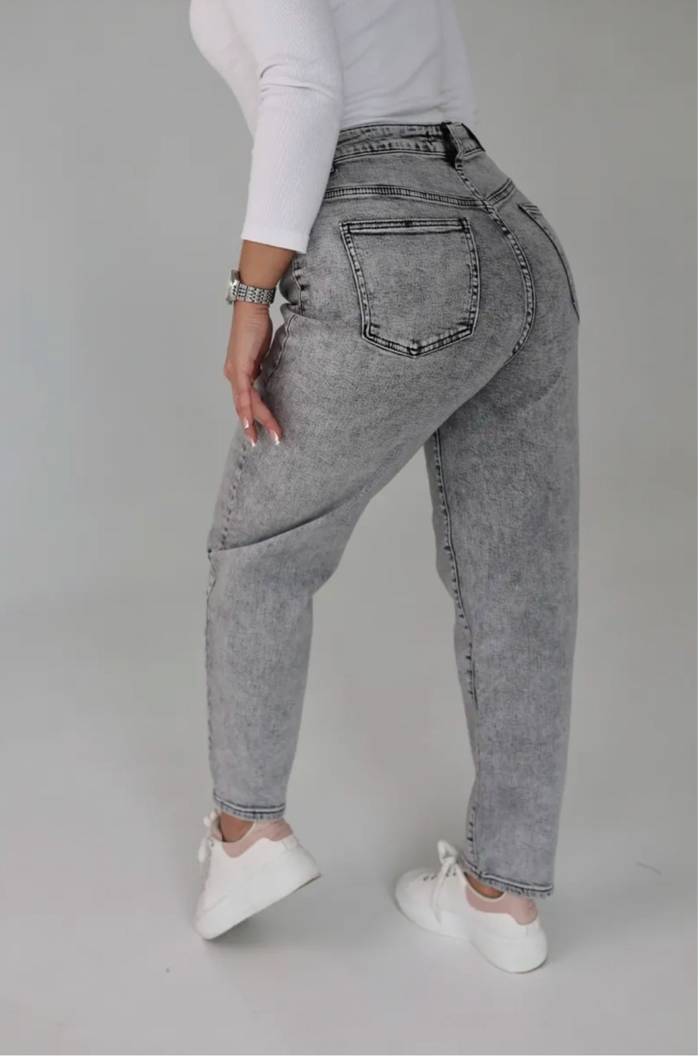 женские джинсы,джинсы стильные,джинсы мом,джинсы женские серые,модные джинсы