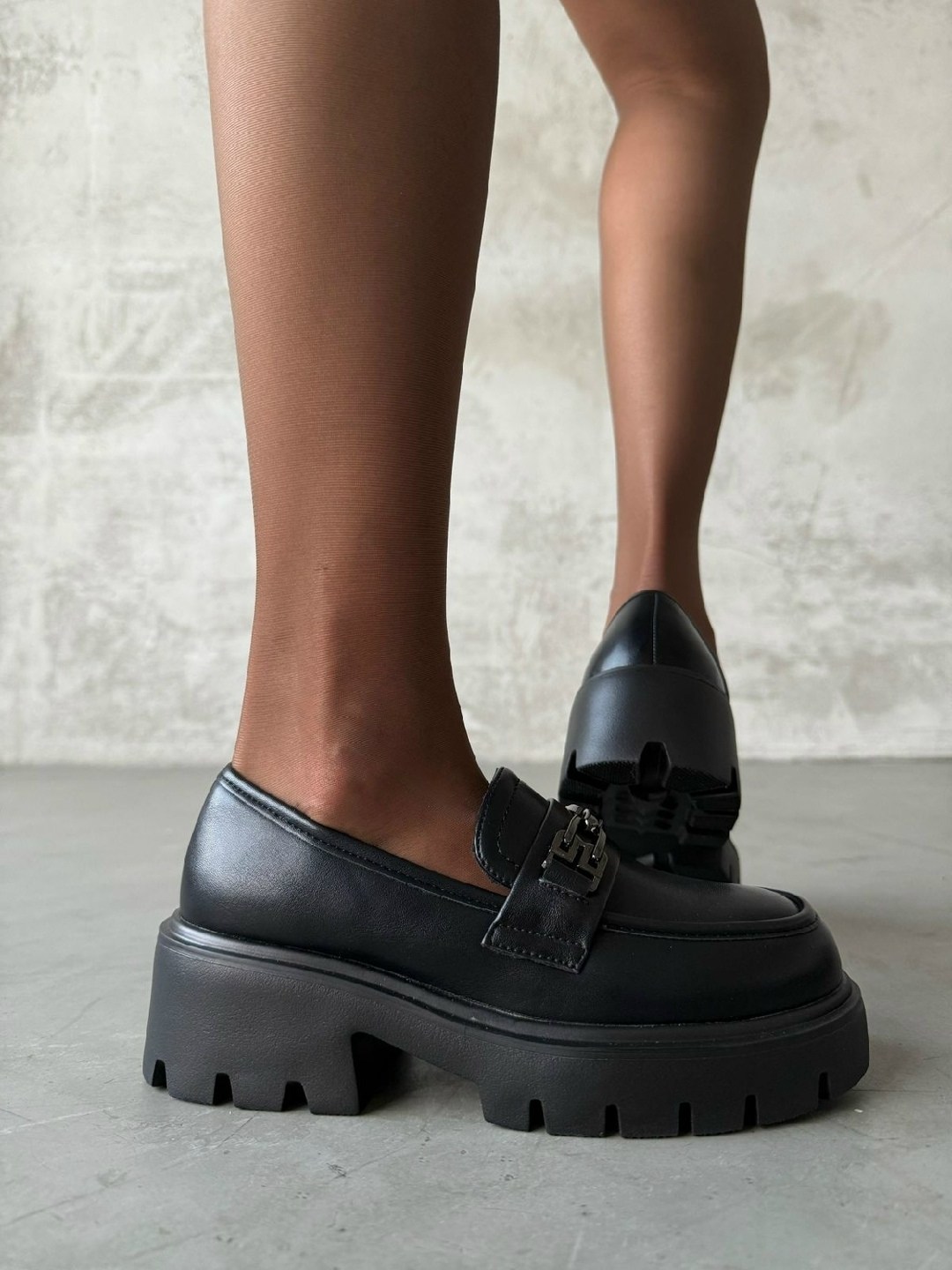 ,лоферы женские,лоферы женские черные,лоферы нандо музи,модные лоферы