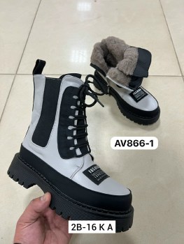 Ботинки
