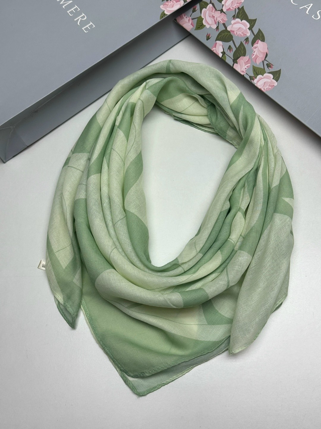 платки тонки,платки шарф,платки женские,платки тонкие женские,шарф платок женский