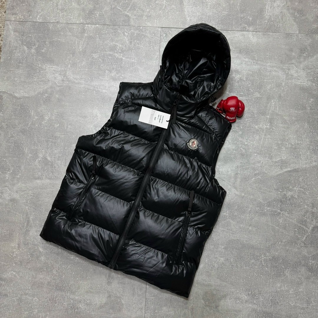 жилетка moncler мужская,жилетка moncler,жилет moncler,жилет монклер,жилетка монклер мужская