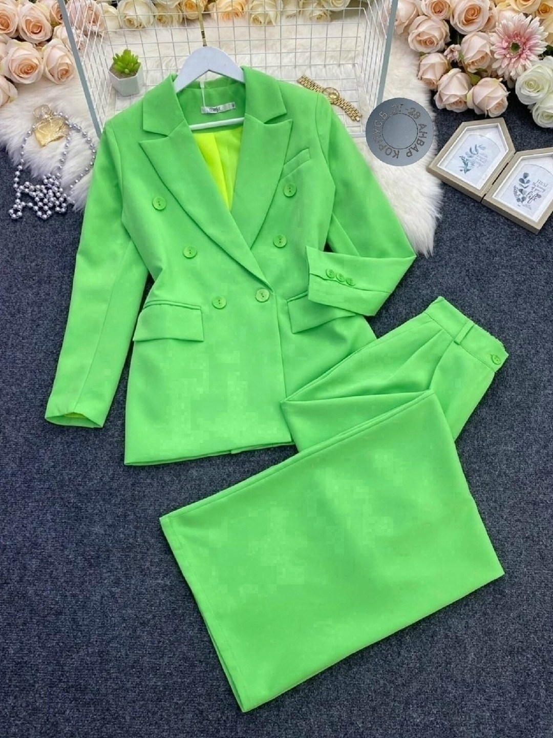 костюмы двойки,костюм классика,костюм модный,женские брючные костюмы,брючной костюм