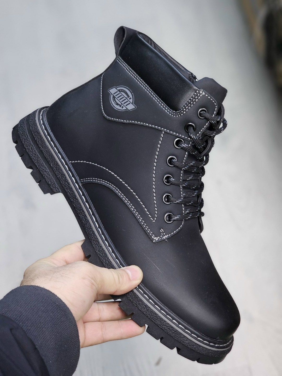 зимние ботинки мужские,мужские ботинки,,зимний  мужской,ботинка