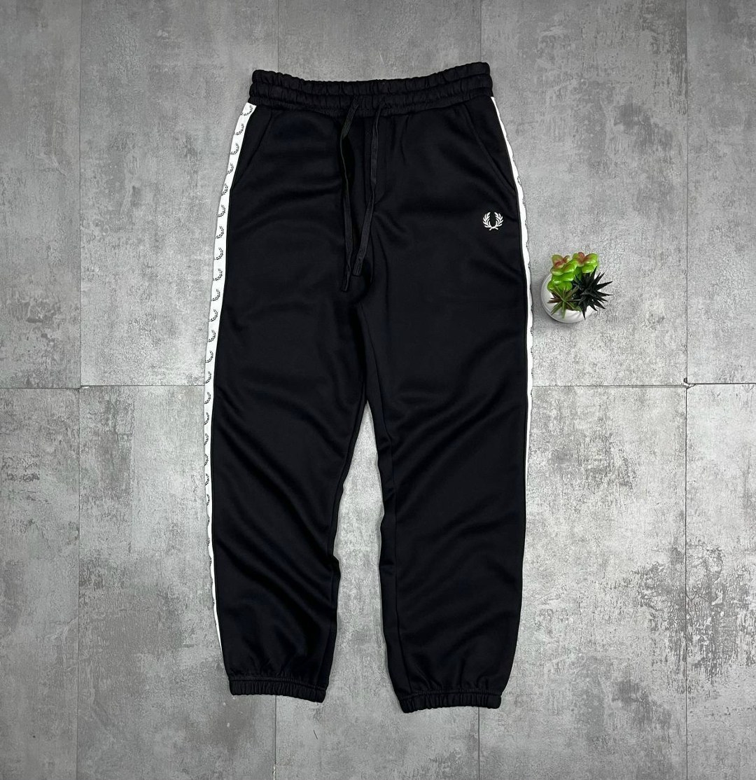 спортивные штаны фред перри,спортивные штаны,спортивные штаны мужские,спортивные джоггеры,спортивные брюки джоггеры