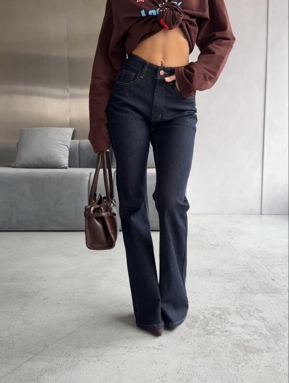 джинсы клеш женские,женские джинсы,расклешенные джинсы,джинсы широкие,джинсы широкие женские