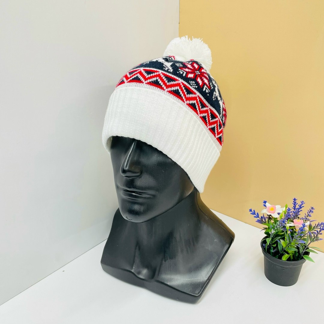 шапка мужская зимняя,шапка мужская зимняя вязаная,шапка с помпоном мужская,вязаная зимняя шапка,мужская шапка