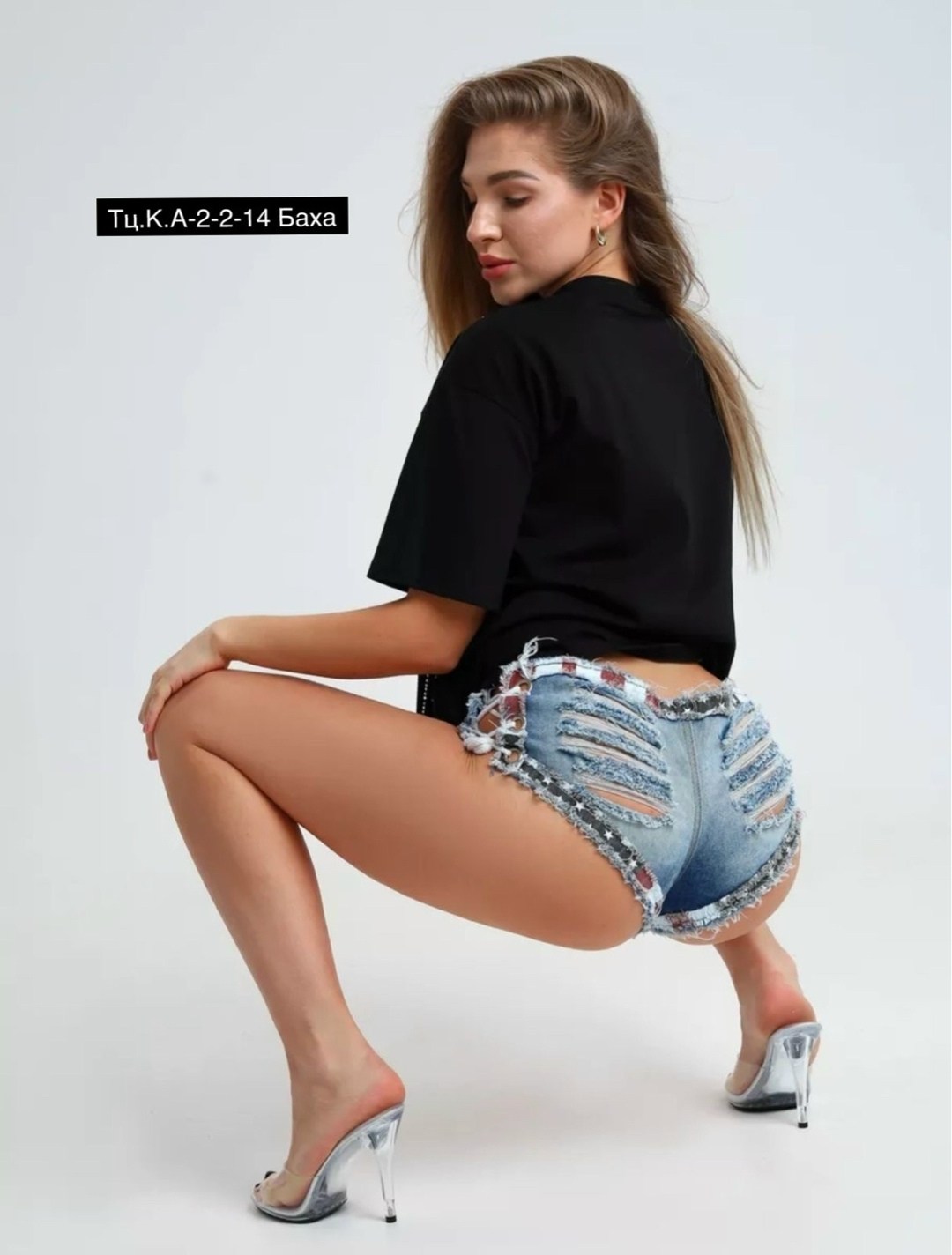 футболка со стразами оверсайз,женская футболка со стразами,футболка женская оверсайз со стразами,футболка со стразами,кофта со стразами