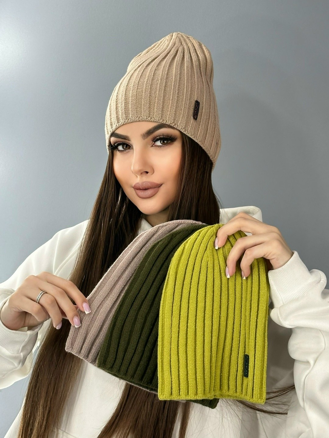 шапка женская,шапка для женщин,женская вязаная шапка бини,шапка бини,вязаная женская шапка